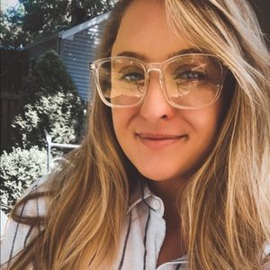 Meet your Posher, Kara